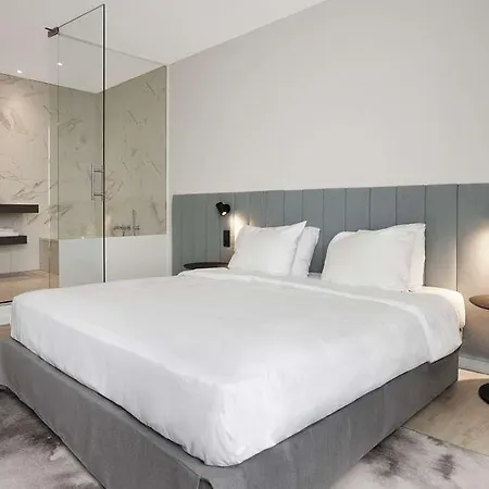 Radisson Blu Hotel. Hotel *